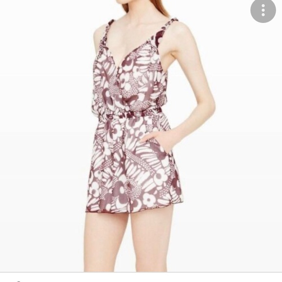 NWT club Monaco floral romper - Picture 4 of 6